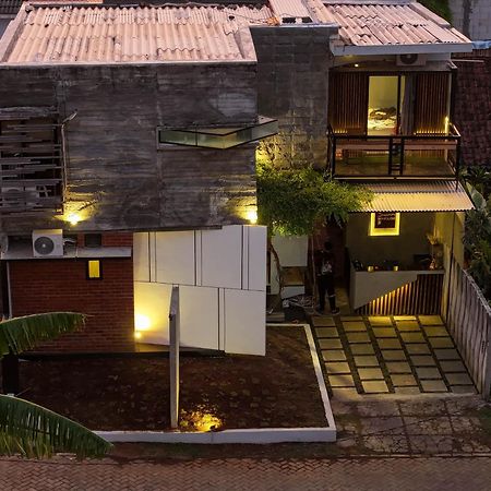 Happy House Bnb Bromo Backpacker Probolinggo Exteriér fotografie