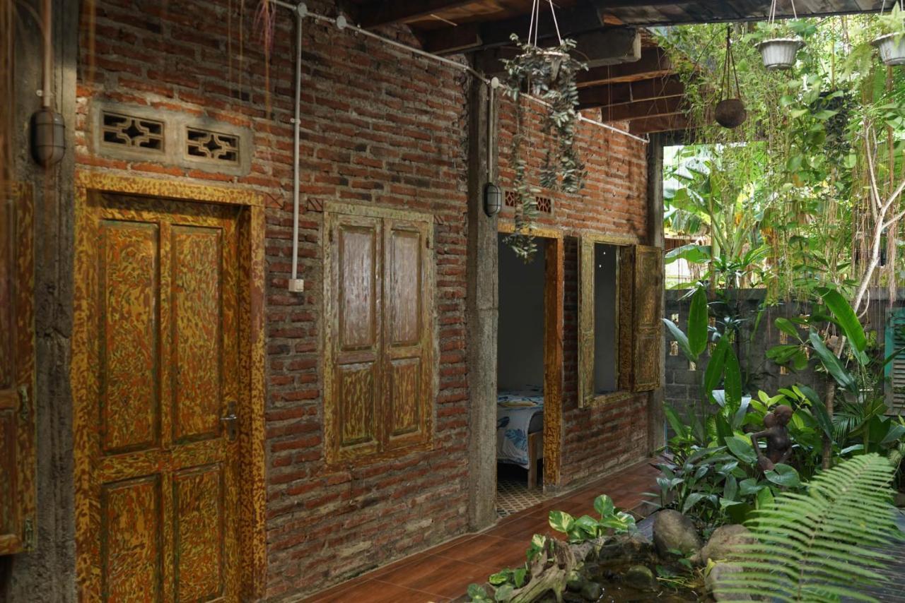 Happy House Bnb Bromo Backpacker Probolinggo Exteriér fotografie