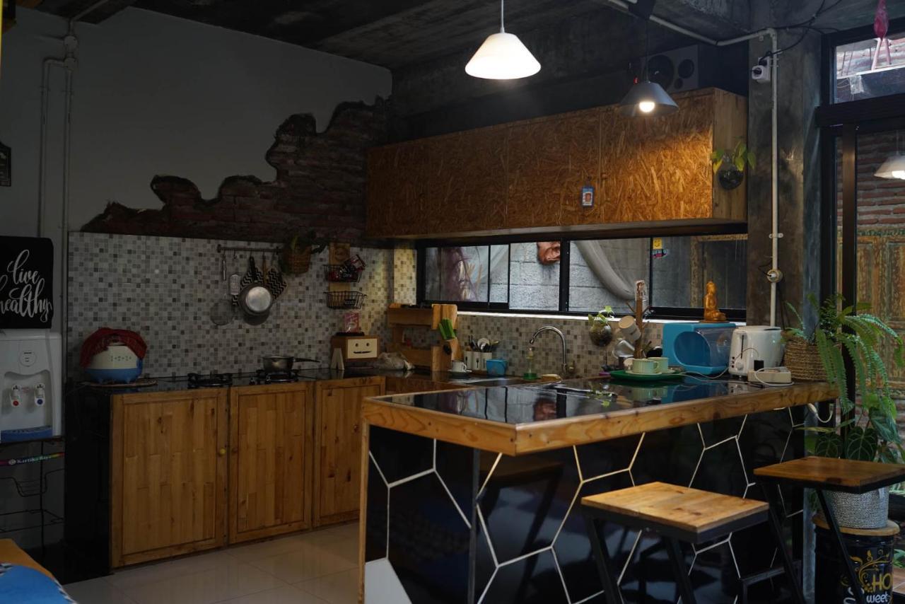 Happy House Bnb Bromo Backpacker Probolinggo Exteriér fotografie
