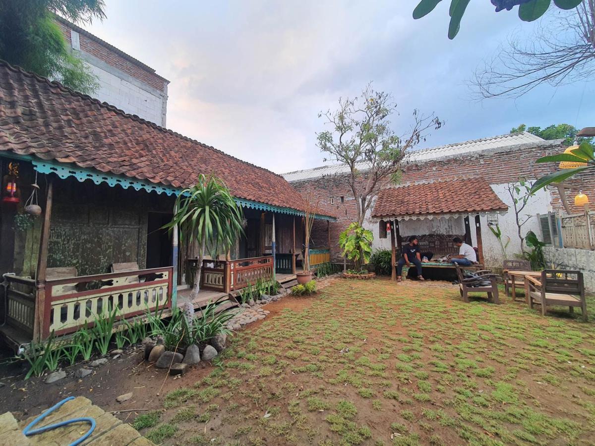 Happy House Bnb Bromo Backpacker Probolinggo Exteriér fotografie