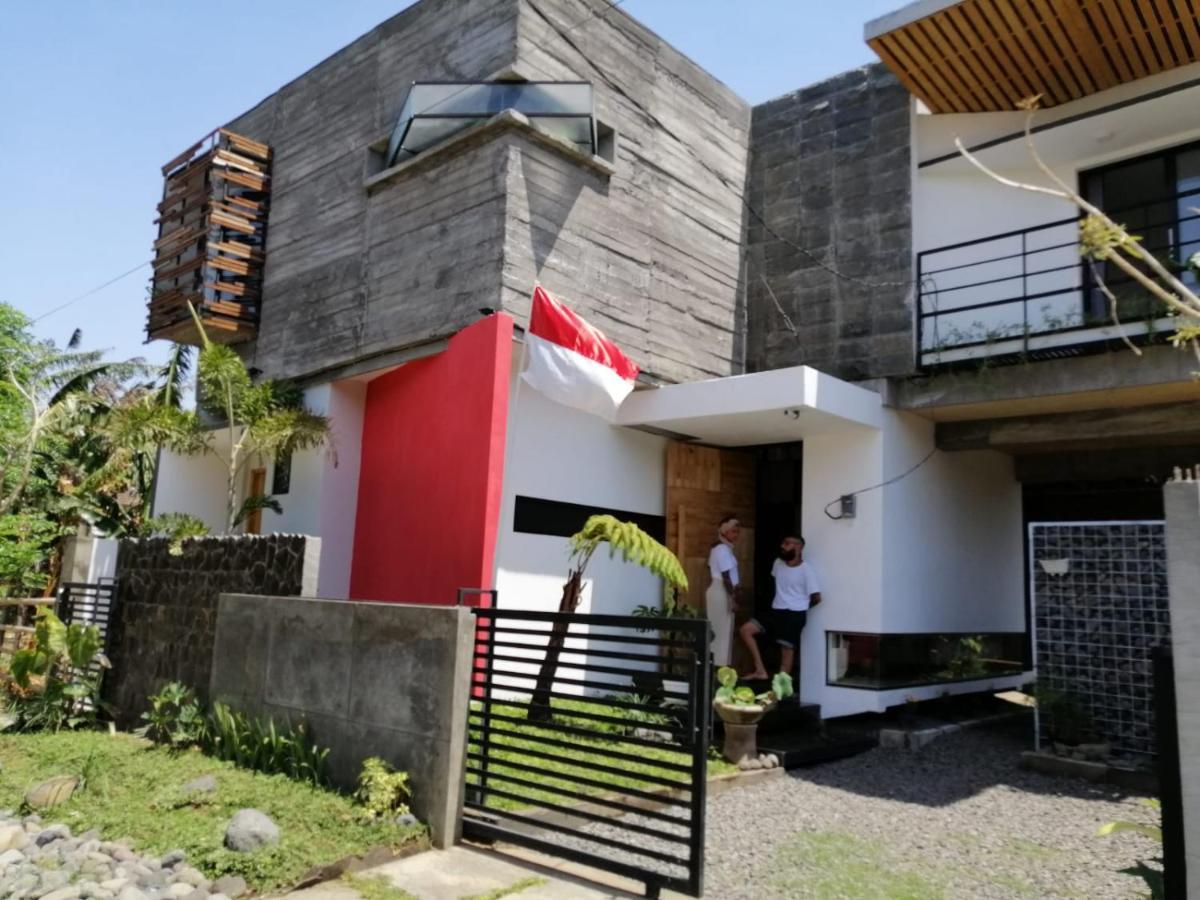 Happy House Bnb Bromo Backpacker Probolinggo Exteriér fotografie